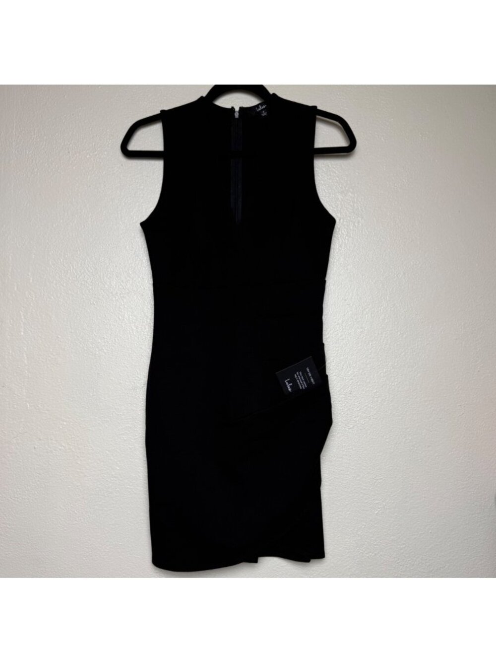 NWT Lulus Sleeveless Black Dress with Gathered Waist Sz S